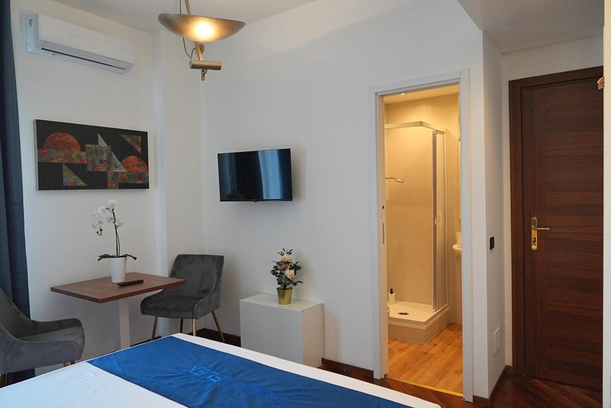 Suite & Premium Room - Centro Bari - Stazione Εξωτερικό φωτογραφία