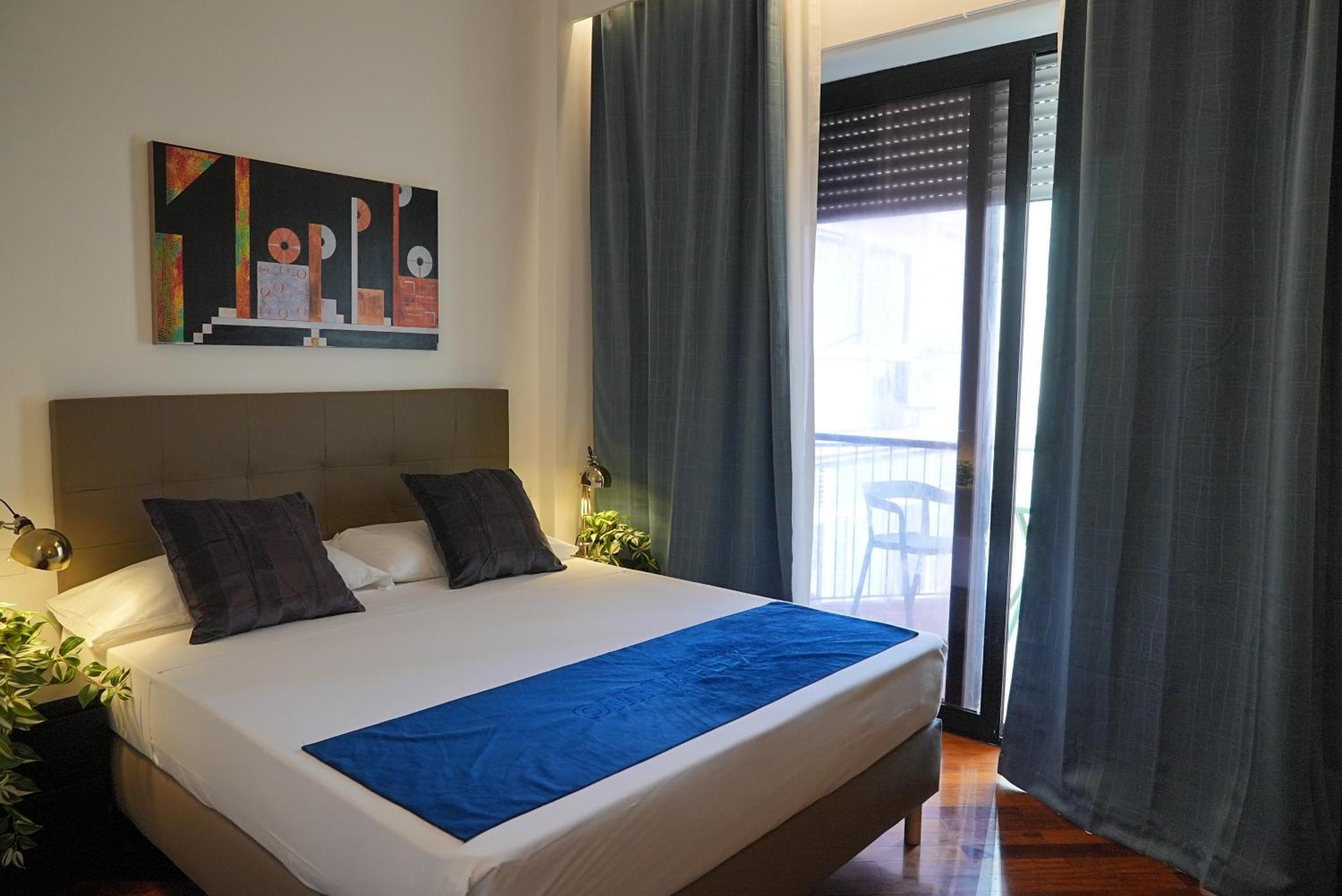 Suite & Premium Room - Centro Bari - Stazione Εξωτερικό φωτογραφία