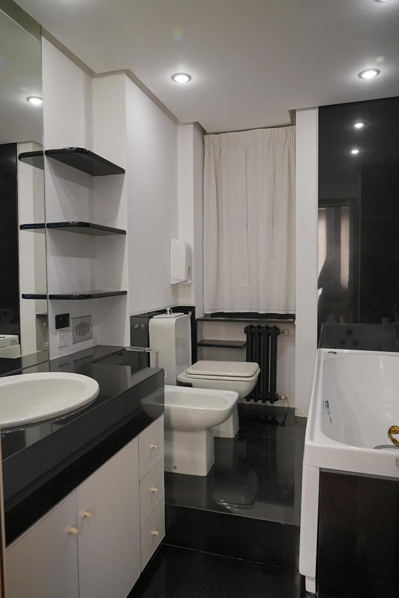 Suite & Premium Room - Centro Bari - Stazione Εξωτερικό φωτογραφία