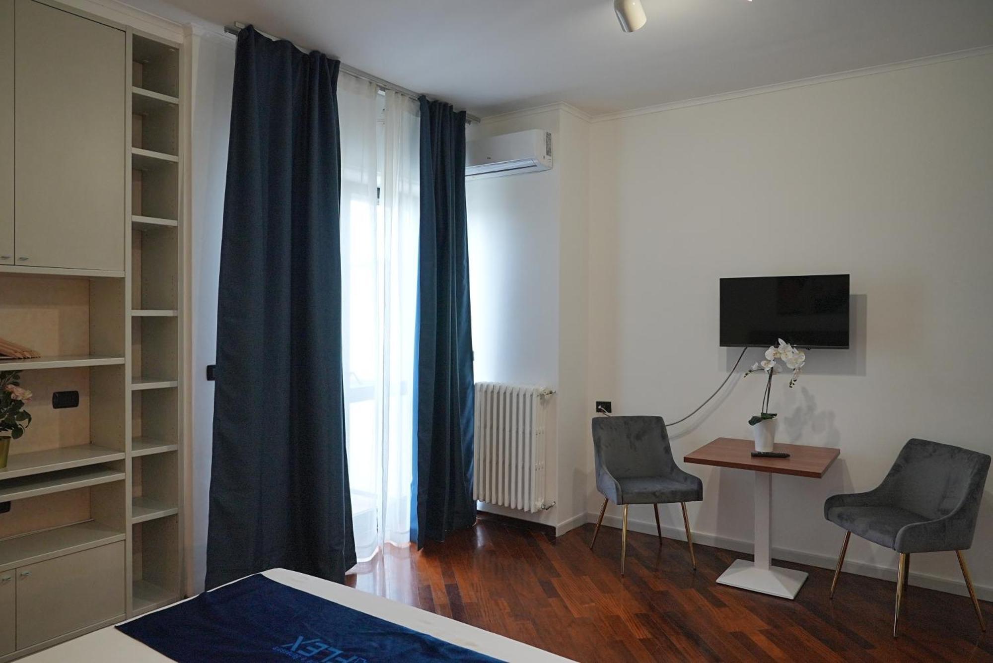 Suite & Premium Room - Centro Bari - Stazione Εξωτερικό φωτογραφία