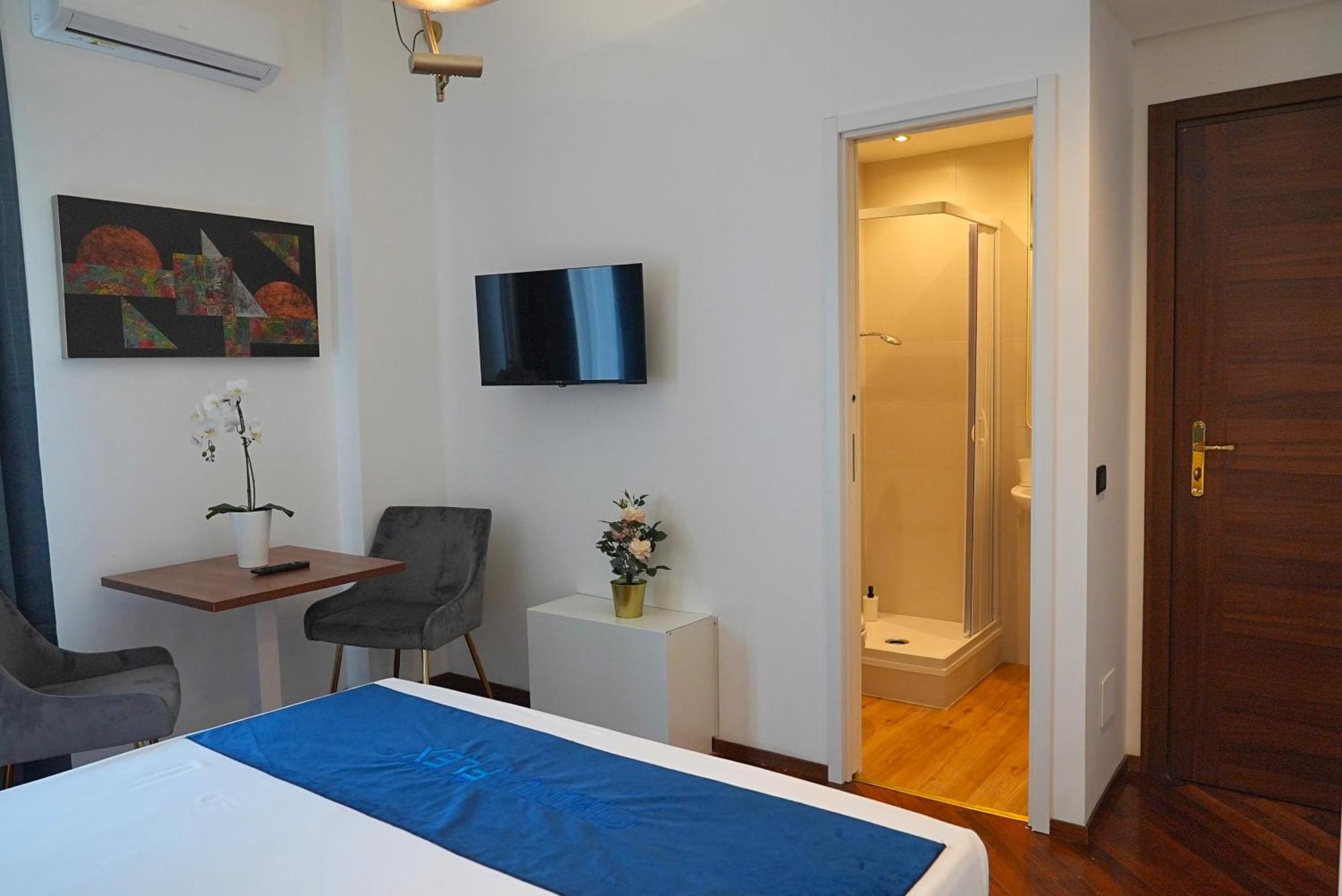 Suite & Premium Room - Centro Bari - Stazione Εξωτερικό φωτογραφία